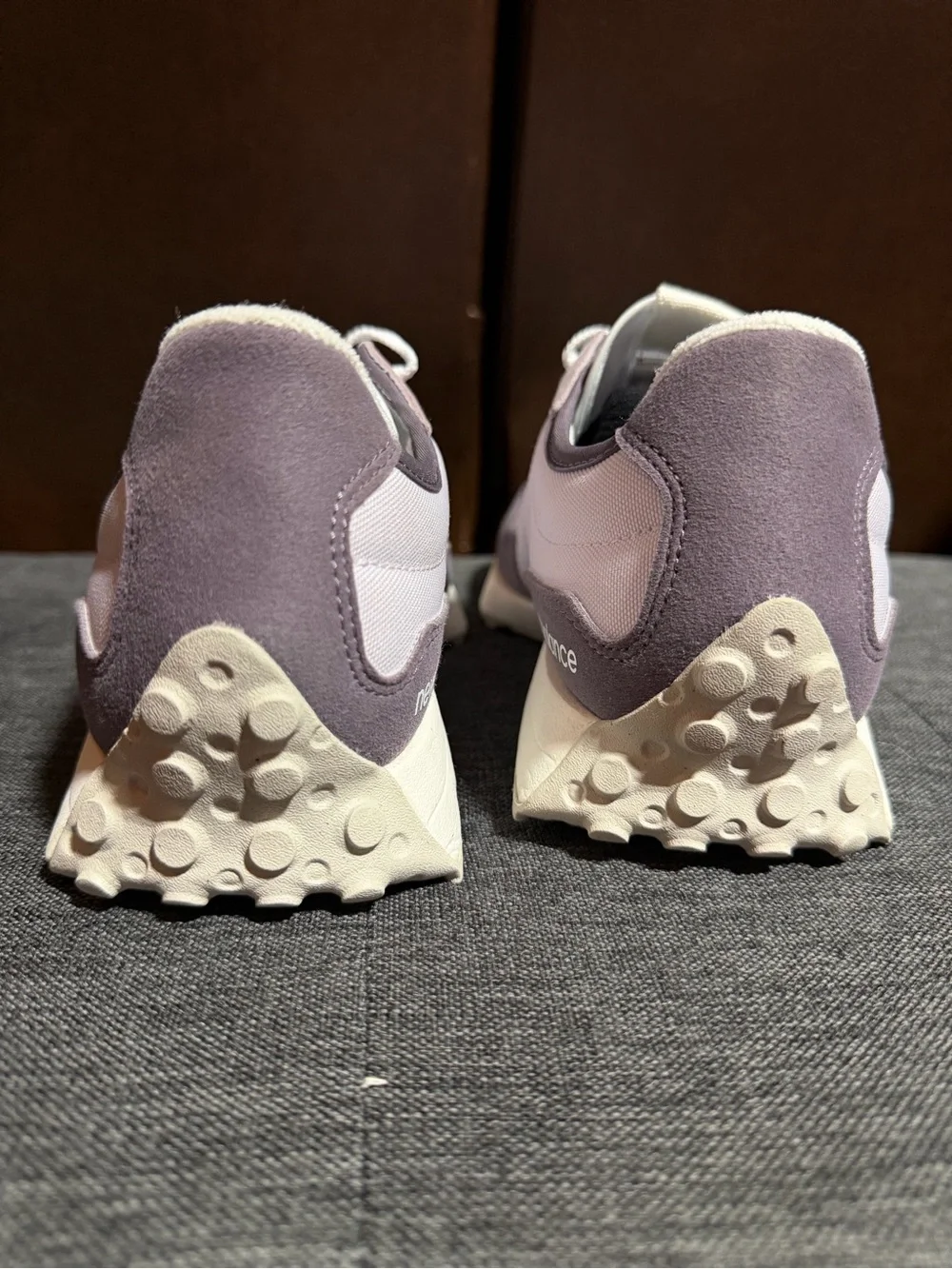 New Balance 327 Lavender Purple White Chunky Running Shoes Women's size 7